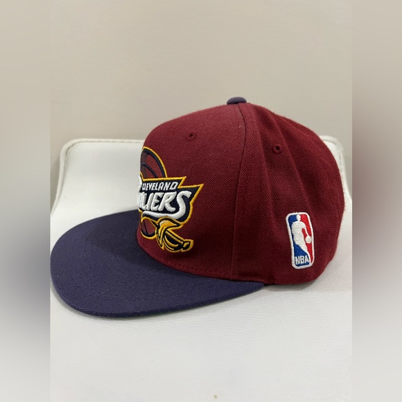Cleveland Cavaliers Snapback Hat Mitchell & Ness - Picture 4 of 7